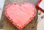heart-shaped-cake